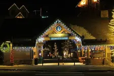 11-29a.webp
