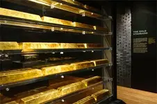 gallery-shot2_goldbars.webp