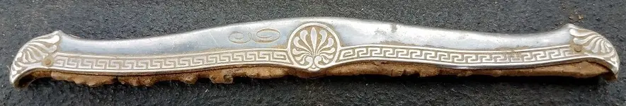 silver comb small 4.webp