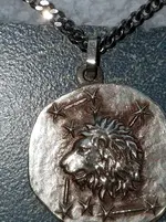 122117 Lion pendant.webp 122117 Lion pendant.webp