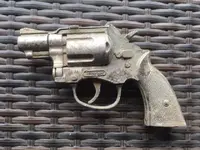 cap gun 1.webp