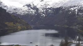 2017-12-24 03_48_58-Geirangerfjord  high-definition camera.png