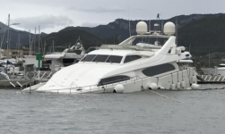 48643_34m-motor-yacht-paradise-submerged-mallorca-diario-de-mallorca.png