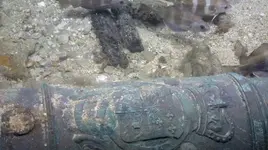 bronze-cannon-cp-w6181363.webp