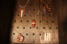 wood jewerly2.webp