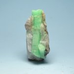 Ultra-fine-mineral-crystals-emerald-green-natural-rough-stones-mark-LuoShi-collectibles-ore-samp.jpg