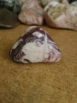 red white beauty5.webp