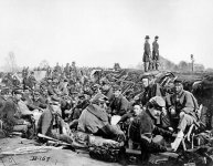 769px-Union_soldiers_entrenched_along_the_west_bank_of_the_Rappahannock_River_at_Fredericksburg,.jpg