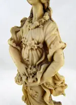 statue 10.webp