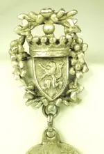 ImageUploadedByTreasureNet.com1526296369.990430.webp