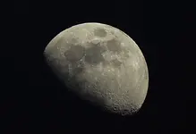 moon.webp moon.webp