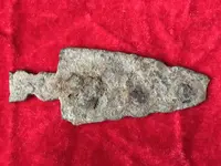 Trade Metal Arrowhead 1 Bottom Camp Cameron.webp