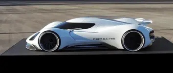 Porsche-Electric-Le-Mans-2035-Prototype-side-view.webp