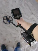 metal-detecting-whites-spectra-v3i-3.webp