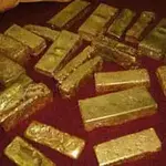 raw-gold-bar-nuget-1674624.webp