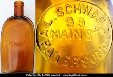 Schwarz amber half pint backwards J.webp