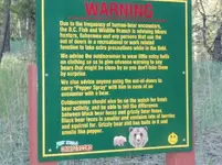 grizzly_bear_warning_sign.webp