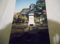 002.webp