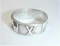 LV Ring Post-Cleaning.webp