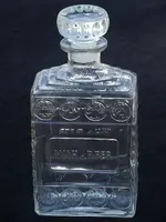decanter.webp