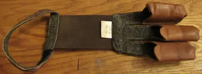 bow sling finger guard 004.webp