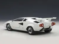 1-18-autoart-lamborghini-countach-5000-qv-74538-13.webp