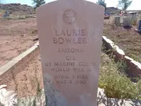 Laurie.webp Laurie.webp