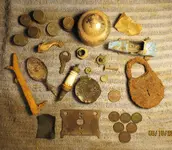 1 CL 1900 081818 Finds.webp