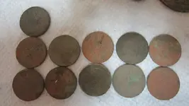 Median finds 2 silver dimes St Chris medal 013.webp