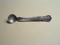 sterling silver salt-cellar spoon brooch.jpg