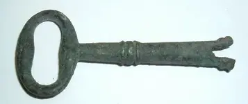 key 002.webp