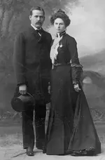 sundance-kid-with-etta-place-362x550.webp sundance-kid-with-etta-place-362x550.webp