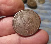6 TV 102018 Dollar Coin Rev.webp