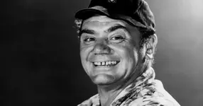 ernest-borgnine-wc-hero.webp