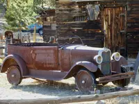 old cars 2.webp