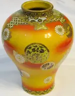 vase2.webp