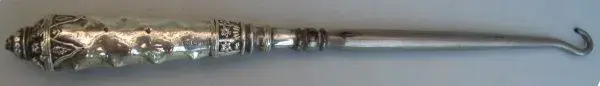 buttonhook1.webp