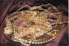 Some gold chains (WinCE).webp