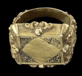 dde805f2c365a5602e8bc353c827de9f--medieval-jewelry-ancient-jewelry.jpg
