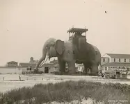 lucytheelephanthistoric002jpg-fb7bd05c7fadd7c1.webp