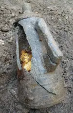 Trenches-Italy-Como-Soapstone-Vessel.webp