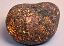sodalite rock.webp