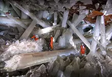 quartz.webp