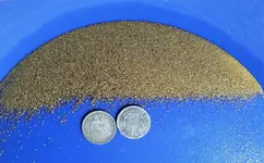 pannin bucket gold.webp