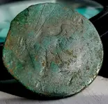 Eagle coin plain.webp