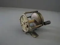 casting reel b.webp