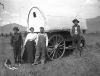 wild-west-clipart-oregon-trail-wagon-823099-2270334.webp
