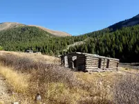 GT 12 old log home independence colo.webp