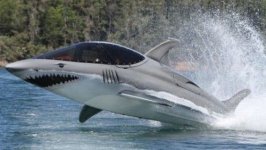 shark-submarine-like-seabreacher-x-boat-rob-innes-01.jpg