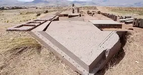 pumapunku-side-view.webp